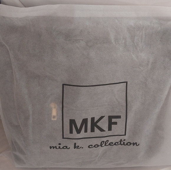 NWT Mia K. collection Jordina 2 PCS Shoulder Bag with Matching Wallet. - Picture 7 of 7